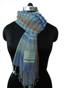 ArnNita White & Blue Scarf