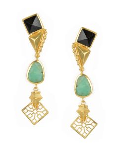Golden Earrings with Black Onex and Crisoparis Stones