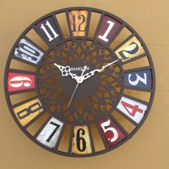  Rustic Carvy Wooden Wall Clock