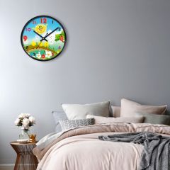 Random Helios  Wall Clock