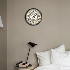 Random Tuff  Wall Clock