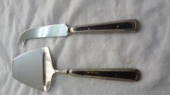  Stainless Steel & Brown Wooden  Chopping & Serving Cutlery