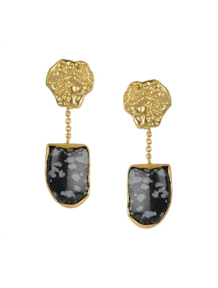 Golden Earrings With Black Agate Stone